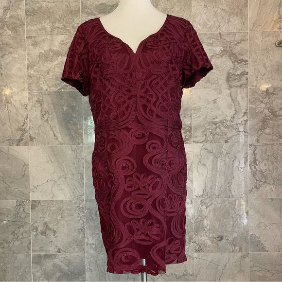 JS Collections Soutache Mesh Lace Cocktail Dress - Picture 2 of 7